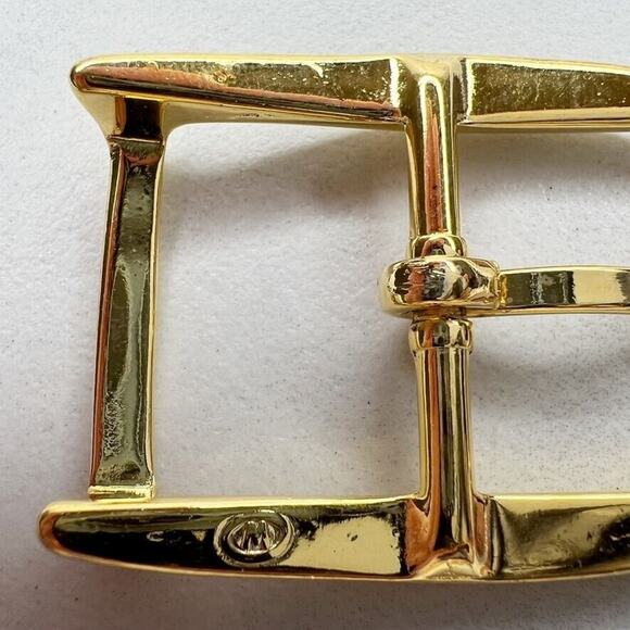Vintage Gold Tone Simple Basic Belt Buckle for up to 1 Inch Belt - Picture 6 of 8